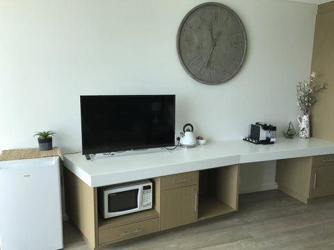 Ocean View Luxury Apartment & Suite - Holiday Byron Bay 32