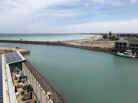 Ocean View Luxury Apartment & Suite - Holiday Byron Bay 7