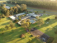 Book Naracoorte Accommodation Vacations Holiday Byron Bay Holiday Byron Bay