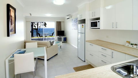 Mollymook Beach Waterfront - Holiday Byron Bay 8