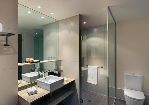 Pullman Adelaide - Holiday Byron Bay 35