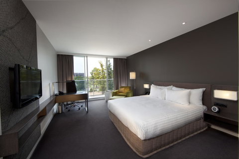 Pullman Adelaide - Holiday Byron Bay 23