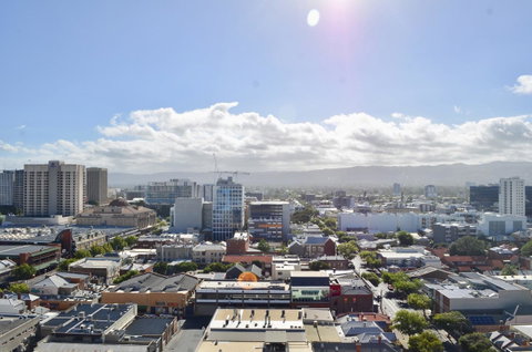 Whitmore SQ - Holiday Byron Bay 17