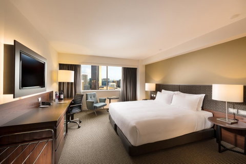 Stamford Plaza Adelaide - Holiday Byron Bay 13