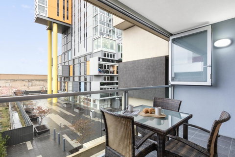 IStay Precinct Adelaide - Holiday Byron Bay 25