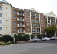 Adelaide City Apartment - 3br 2bath  Carpark - Holiday Byron Bay