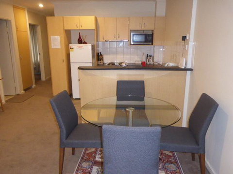 Adelaide City Apartment - 3br, 2bath & Carpark - Holiday Byron Bay 4