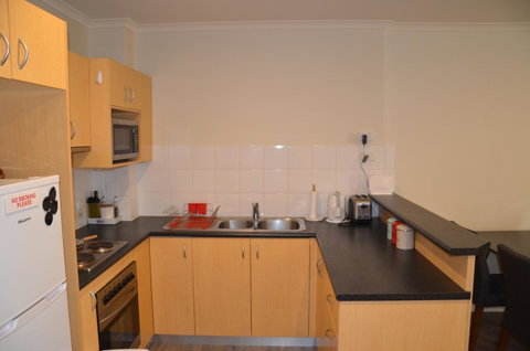 Adelaide City Apartment - 3br, 2bath & Carpark - Holiday Byron Bay 5