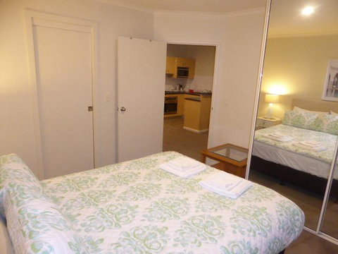 Adelaide City Apartment - 3br, 2bath & Carpark - Holiday Byron Bay 10