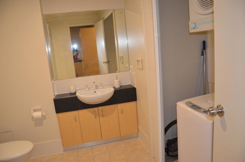 Adelaide City Apartment - 3br, 2bath & Carpark - Holiday Byron Bay 17
