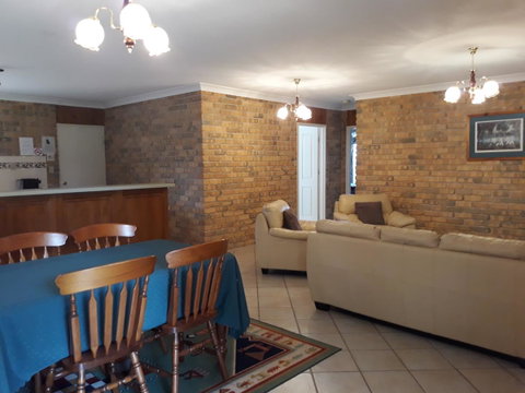 Acacia Apartments - Holiday Byron Bay 9