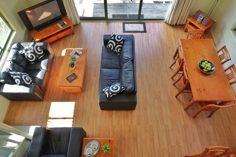 SkyView Villa - Holiday Byron Bay 2