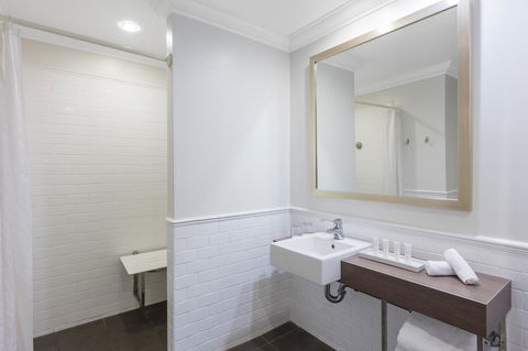 Crowne Plaza Terrigal Pacific, An IHG Hotel - Holiday Byron Bay 39
