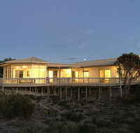 White Sands Holiday Retreat - Holiday Byron Bay