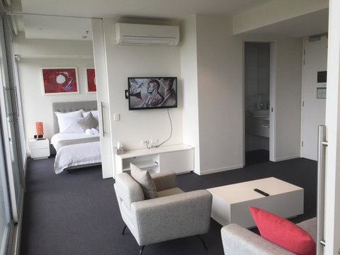 Tasha\'s Apartments On Warwick - Holiday Byron Bay 6