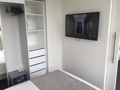 Tasha\'s Apartments On Warwick - Holiday Byron Bay 7