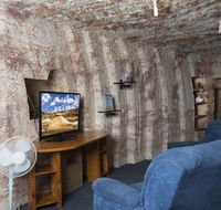 Ali's Underground - Holiday Byron Bay
