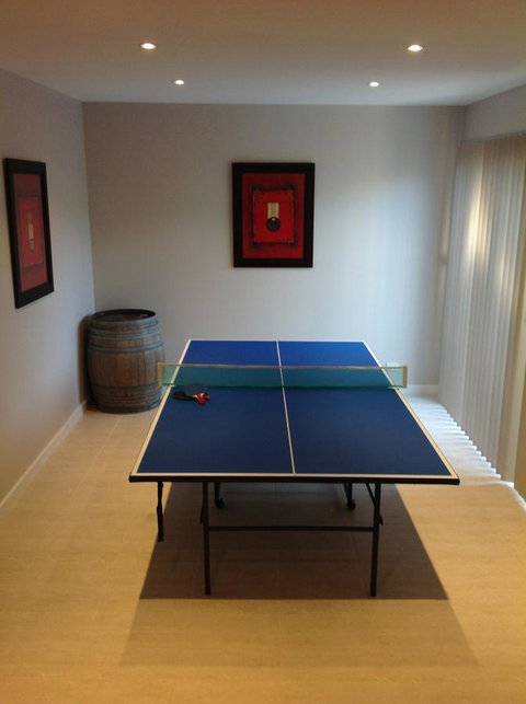 Elandra Holiday Home - Holiday Byron Bay 13