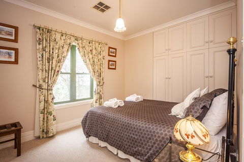 Angaston Saleyards Luxury Accommodation - Holiday Byron Bay 17