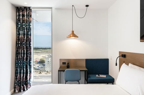 Citadines Connect Sydney Airport - Holiday Byron Bay 9
