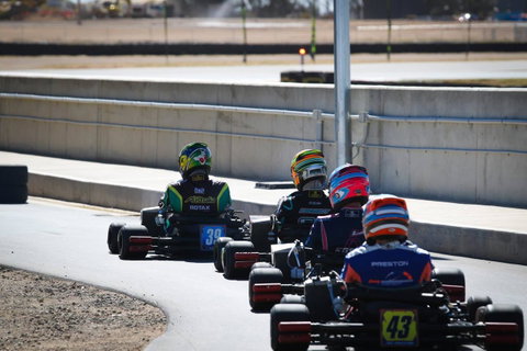 Rydges Pit Lane - Holiday Byron Bay 12