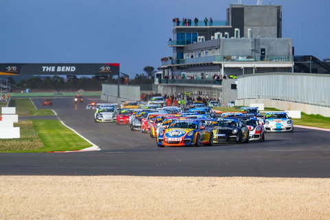 Rydges Pit Lane - Holiday Byron Bay 20