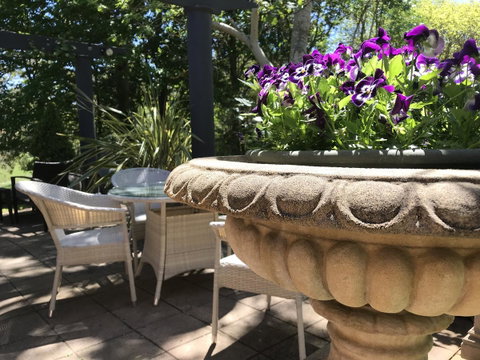 Adelaide Hills Retreats - Holiday Byron Bay 19