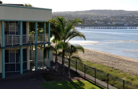 Hilton Beachfront Motel - Holiday Byron Bay 40