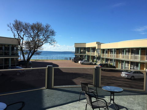 Hilton Beachfront Motel - Holiday Byron Bay 22