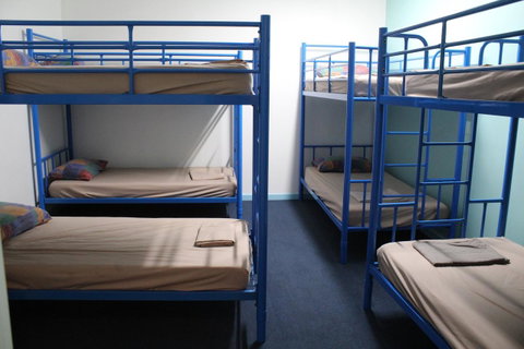 My Place & Adelaide Backpackers Hostel - Holiday Byron Bay 18