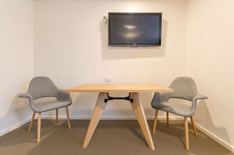 Mick O\'Sheas - Holiday Byron Bay 8