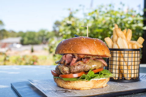 Mick O\'Sheas - Holiday Byron Bay 42