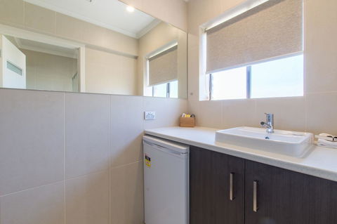 Mick O\'Sheas - Holiday Byron Bay 26