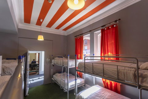 Tequila Sunrise Hostel Adelaide - Holiday Byron Bay 7