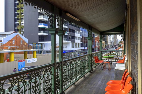 Tequila Sunrise Hostel Adelaide - Holiday Byron Bay 9