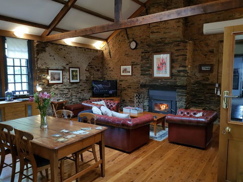 William Hunt's Retreat - Cypress Studio - Holiday Byron Bay 0
