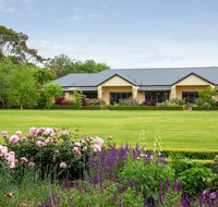 The Barn Accommodation - Holiday Byron Bay