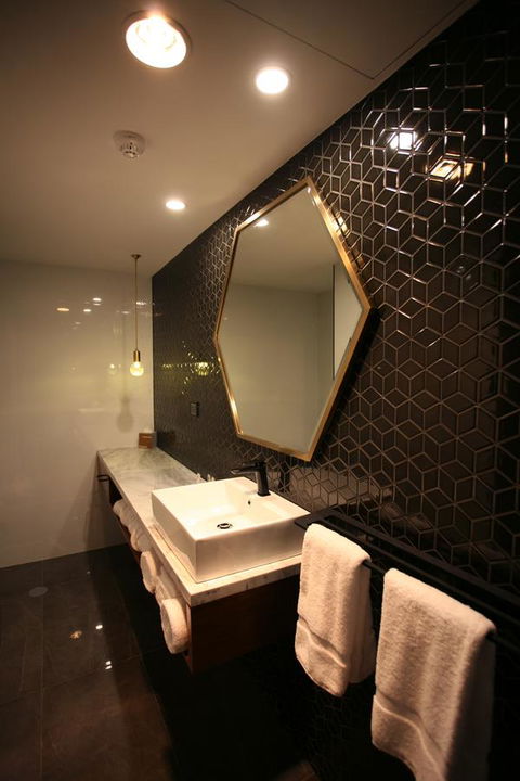 Ellen Hotel - Holiday Byron Bay 25