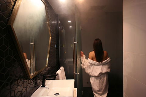Ellen Hotel - Holiday Byron Bay 6
