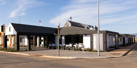 Ellen Hotel - Holiday Byron Bay 9