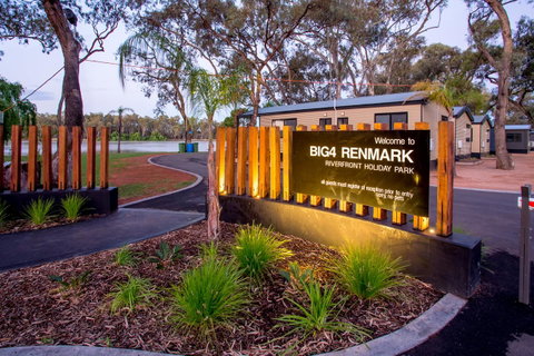 BIG4 Renmark Riverfront Holiday Park - Holiday Byron Bay 27