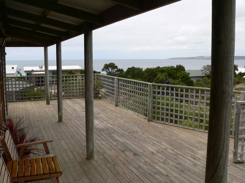 Lantauanan - The Lookout - Holiday Byron Bay 6
