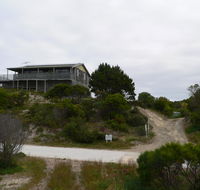 Lantauanan - The Lookout - Holiday Byron Bay