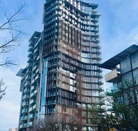 ONE Adelaide CBD - Holiday Byron Bay