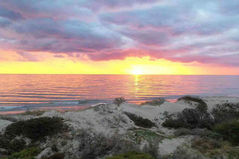 Luxurious 3 Bedroom Beachfront - Panoramic Views - Holiday Byron Bay 14