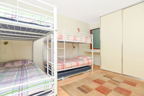 Villa 53 South Shores - Normanville S14 - Holiday Byron Bay 13