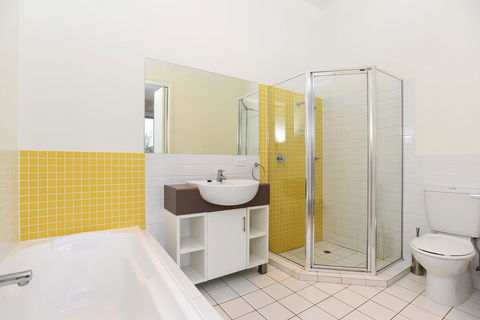 Villa 53 South Shores - Normanville S14 - Holiday Byron Bay 16