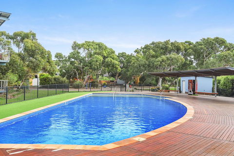 Villa 53 South Shores - Normanville S14 - Holiday Byron Bay 9