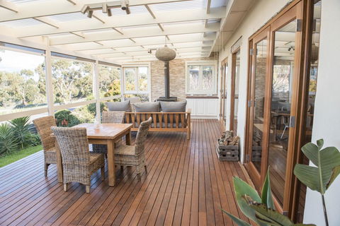 Port Lincoln Seaside Home - Holiday Byron Bay 9