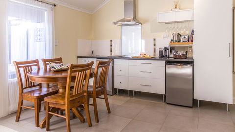 One Tree Bed And Breakfast - Holiday Byron Bay 18